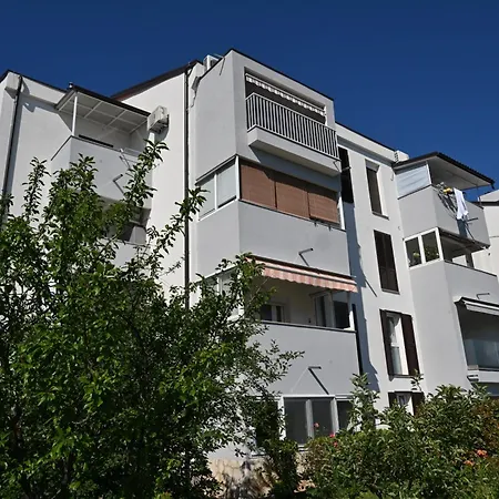 Apartment Blue Sky *