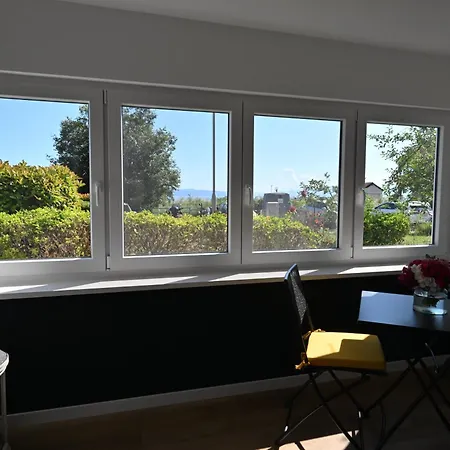 Blue Sky Apartment